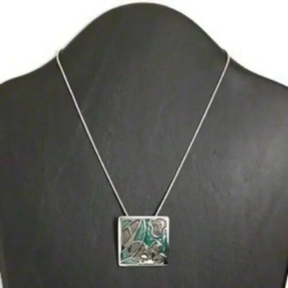 Green Olive Abstract Flowers Leaf Square Pendant Silver Snake Chain Necklace